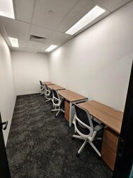 Robinson 77 (D1), Office #551800621